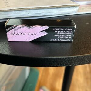 Mary Kay intuitive PH Lip Balm Pink Rose